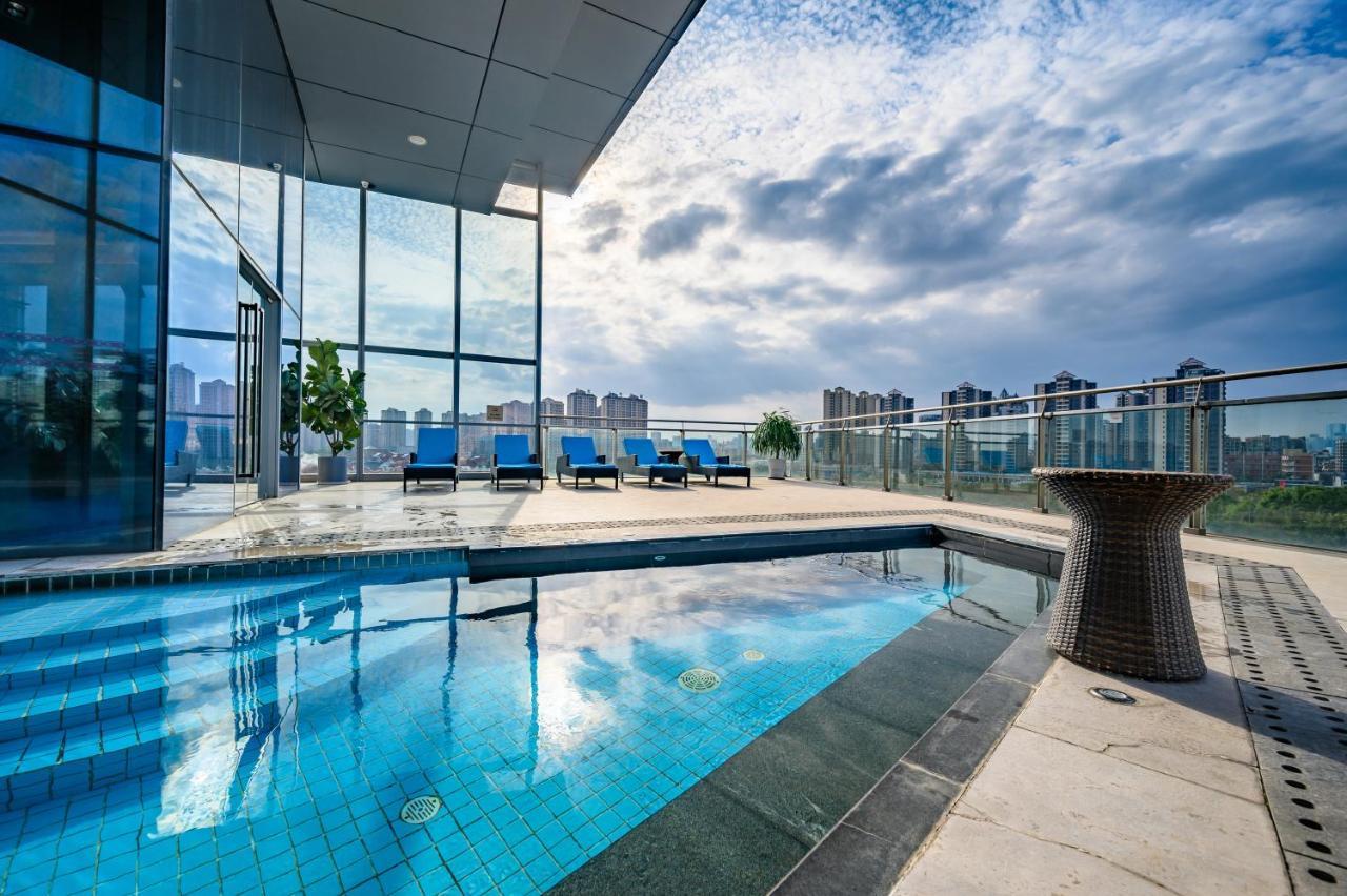 Crowne Plaza Huizhou By Ihg Hotel Exterior photo