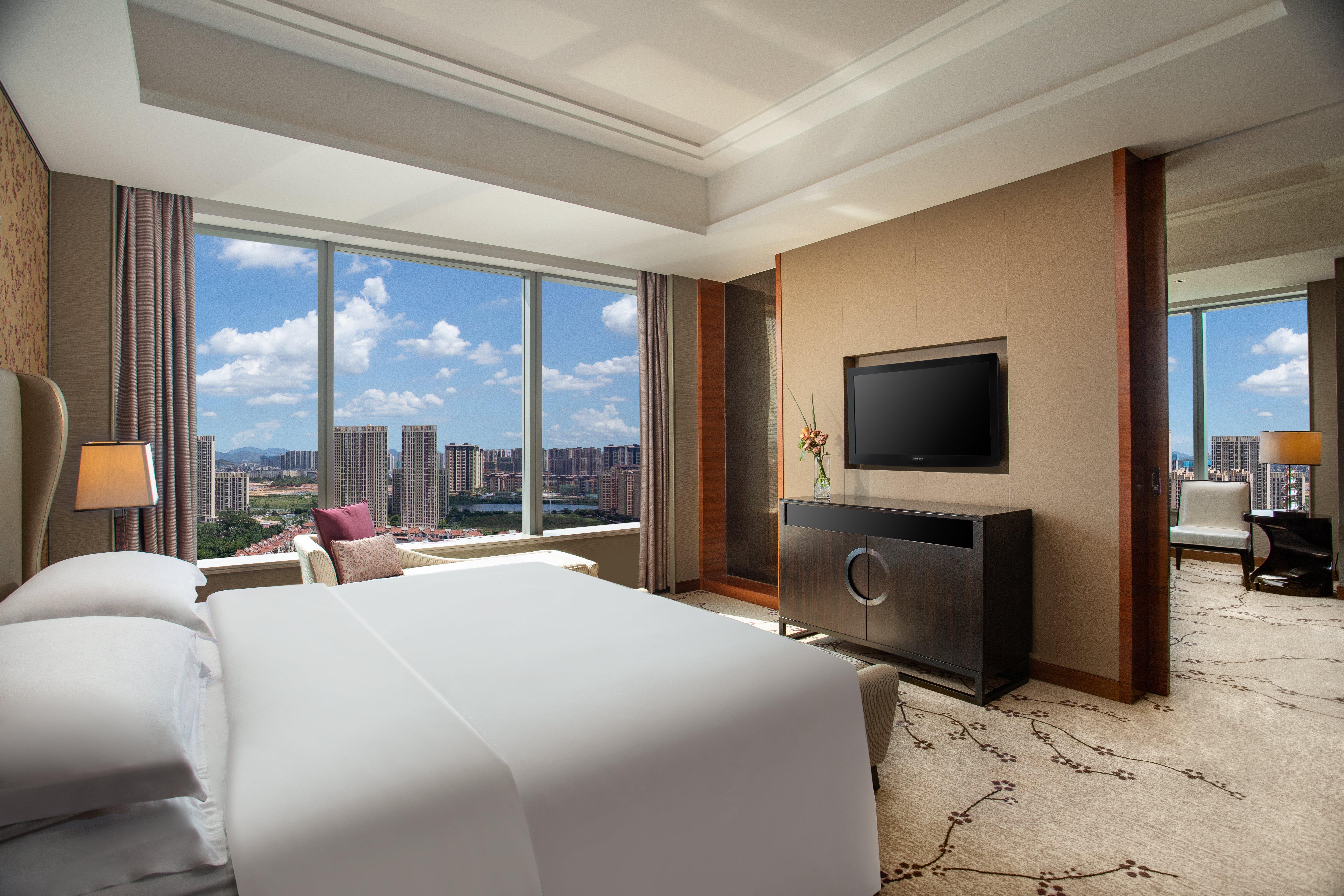 Crowne Plaza Huizhou By Ihg Hotel Exterior photo