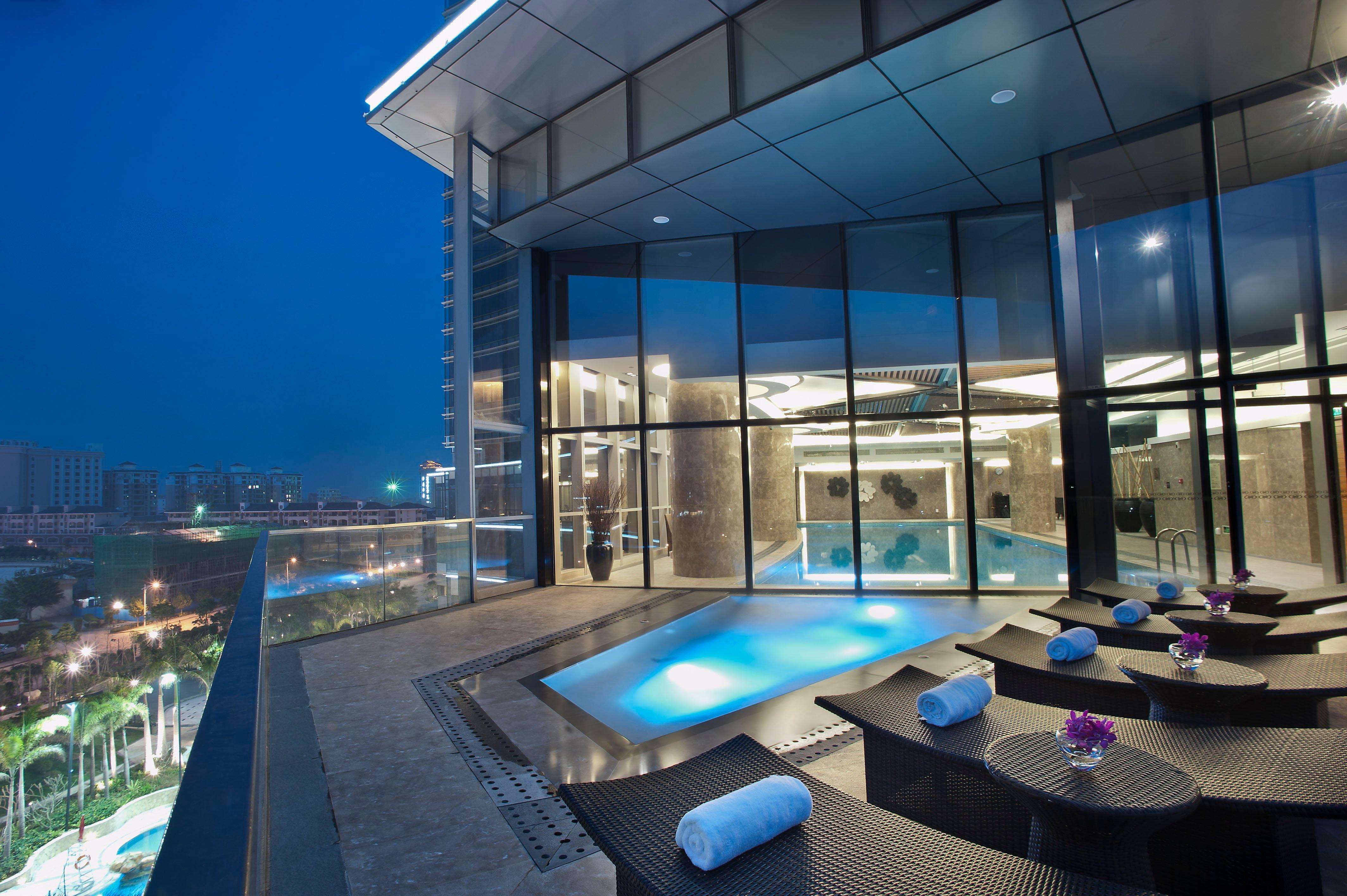 Crowne Plaza Huizhou By Ihg Hotel Exterior photo