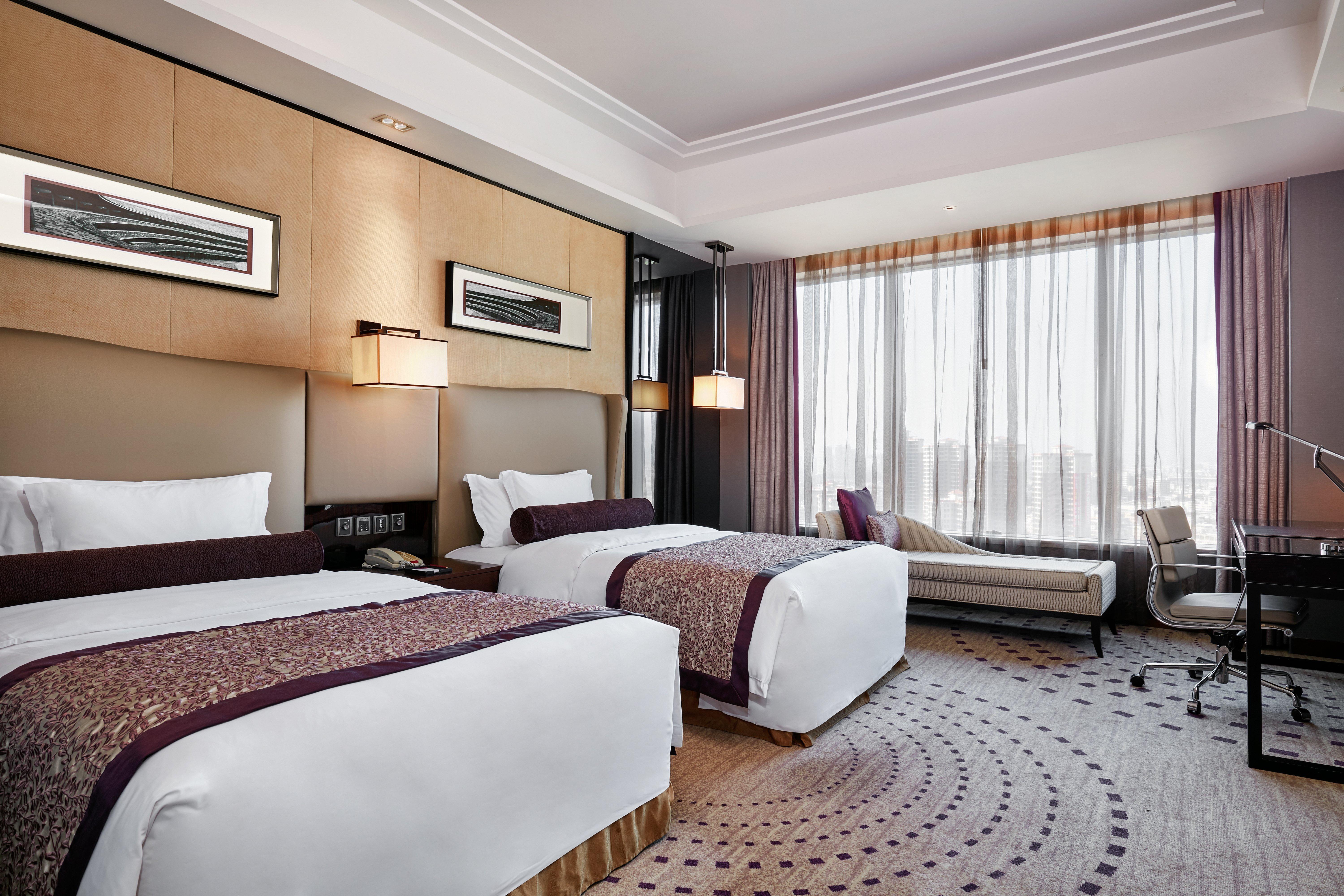 Crowne Plaza Huizhou By Ihg Hotel Exterior photo